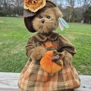 Adorable Autumn Harvester Bear from Bearington Collection Perfect Fall Companion